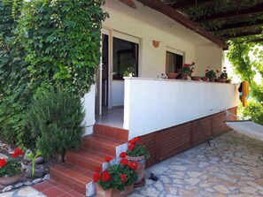 Exterior detail - Holiday apartment mit Terrasse (Baška)