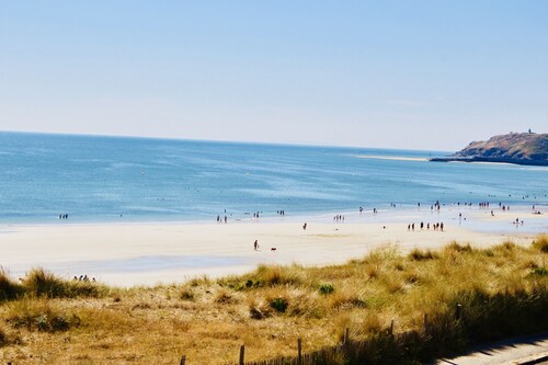 BEACH 30 m, 3 bedrooms, 2 WC, Garden,Private Parking,electricity, water included