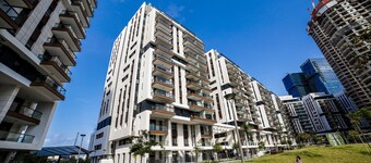 Luxury Apartment Fashion Mall