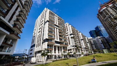 Luxury Apartment Fashion Mall