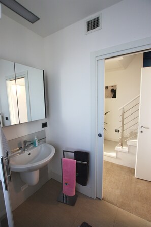 Interior - VERONA NEW LIFE RESIDENCE FIRE APARTMENT (Beccacivetta-azzano)