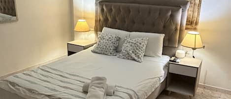 1 chambre, coffres-forts dans les chambres, Wi-Fi gratuit, draps fournis