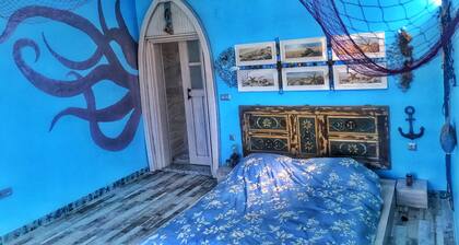 Sea -themed 1 bedroom luxury studio sleeps 2, among olive grove