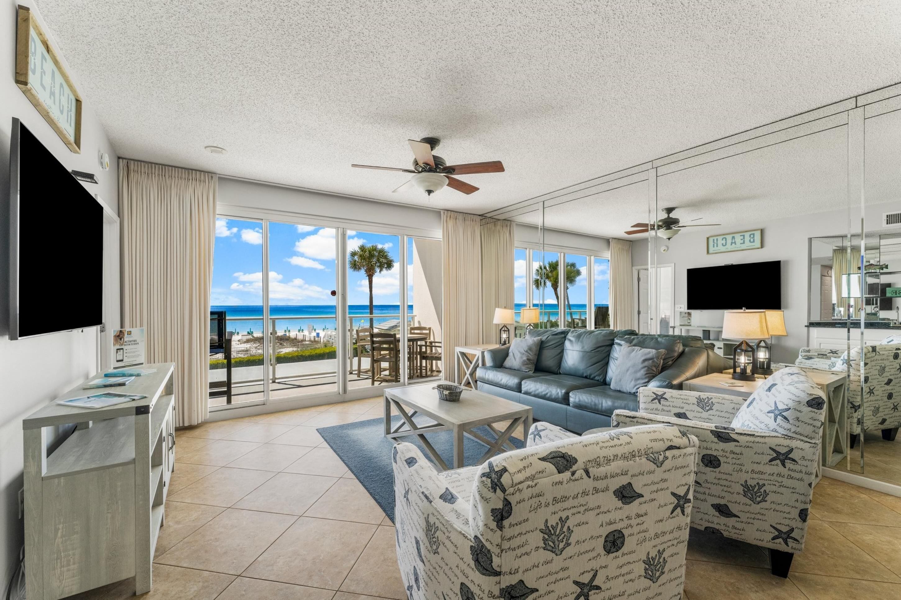 Beachfront, Pool, Beach Service Included! Lower Floor, Fam Fav!