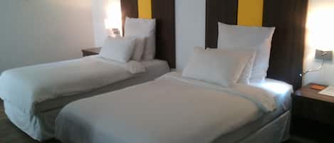 1 Schlafzimmer, Bügeleisen/Bügelbrett