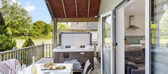 Kingfisher Lodge, Redlake Farm