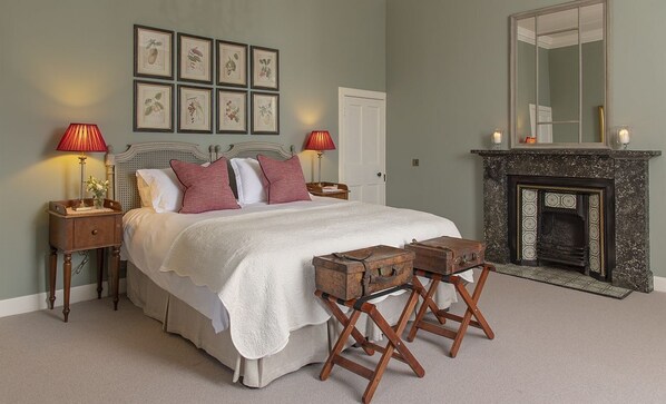 1 bedroom - A luxurious Scottish Castle retreat for two people (Lauder)