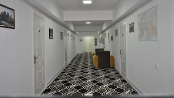 Lorong