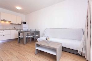 Interior - Holiday apartment mit Klimaanlage und Balkon (Baška)