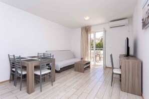 Interior - Holiday apartment mit Klimaanlage und Terrasse (Baška)