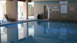 Innenpool, beheizter Pool