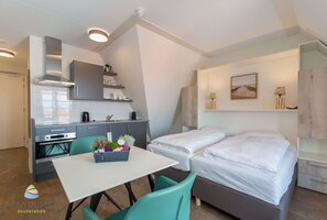 1 bedroom, WiFi - Luxury studio for 2 people (Zoutelande)