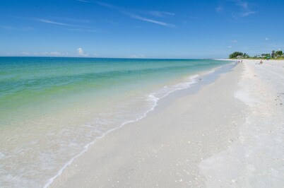 Land's End 202 building 10 Stunning beach front, complete remodel!
