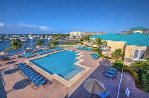 Pool - Grand Marina Suite - Poolside & Waterfront Condo (Key West)