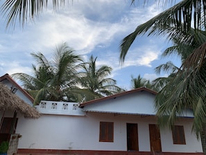 Exterior - Palm view inn-Nilaveli (Nilaveli)