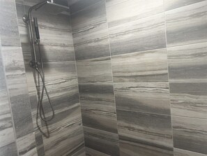 Bathtub, hair dryer