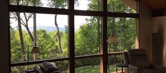 2.8 Acres of Mountain Magic.  Close to Everything. 