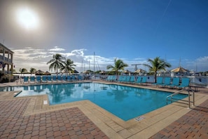 Pool - Grand Marina Suite - Poolside & Waterfront Condo (Key West)