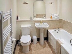 Towels - 1 bedroom accommodation in Endmoor, near Kendal (Endmoor, near Kendal)