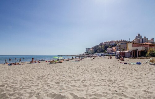 Belle maison de 2 chambres à Valloria