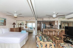 1 soverom, strykejern/-brett, wi-fi (inkludert) og sengetøy