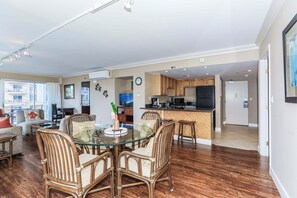 Interior - Ilikai Hotel - Two-Bedroom Suite that overlooks the Waikiki City Lights! No Resort Fees! (Honolulu)