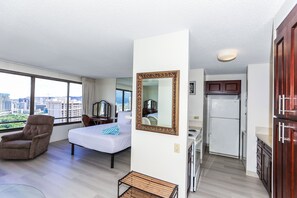 1 bedroom, iron/ironing board, free WiFi, bed sheets