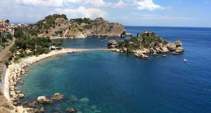 TAORMINA - GÄRTEN EINZIMMER-MEERBLICK