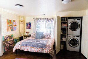 1 Schlafzimmer, Bügeleisen/Bügelbrett, WLAN, Bettwäsche