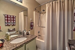 Free toiletries, hair dryer, towels