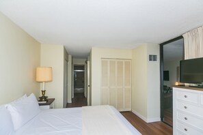 1 chambre, fer et planche à repasser, accès au Wi-Fi (inclus)