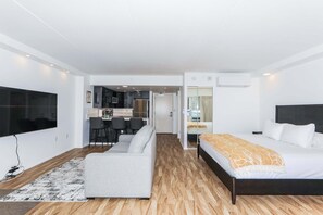1 bedroom, iron/ironing board, free WiFi, bed sheets