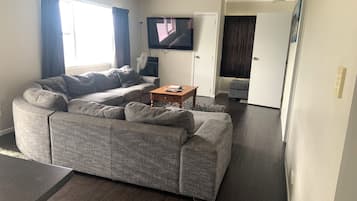 TV, DVD player