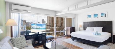 1 habitación, tabla de planchar con plancha, wifi gratis y ropa de cama