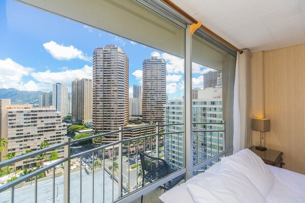 1 chambre, fer et planche à repasser, accès au Wi-Fi (inclus)