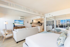 1 bedroom, iron/ironing board, free WiFi, bed sheets