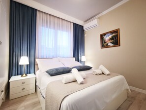 1 bedroom, iron/ironing board, free WiFi, bed sheets