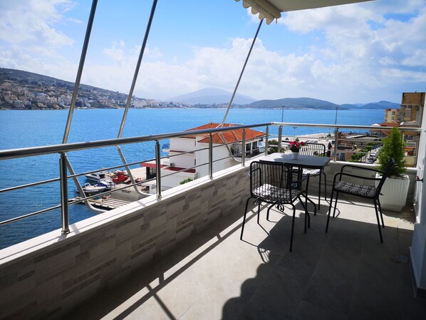 Outdoor dining - Eli's beachfront apartment (Sarande)
