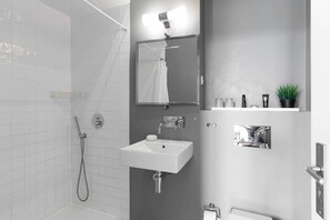 Hair dryer, towels