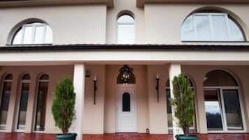 Fachada del alojamiento