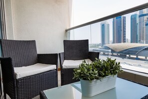 Balcony - Hi Guests Vacation Homes - Diamond 4 (Dubai)