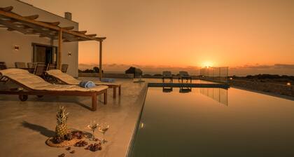 DaLuz Villa, Leuchtturmvilla mit privatem Pool und Meerblick