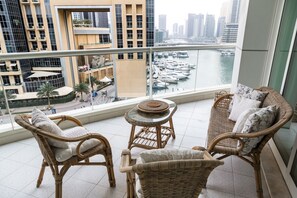 Deluxe Apartment | Balcony