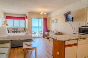Free WiFi, bed sheets - Palace 401 (Myrtle Beach)