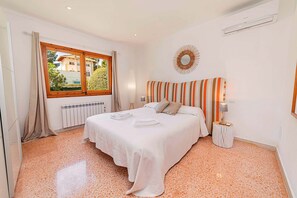 3 Schlafzimmer, Zimmersafe, Bügeleisen/Bügelbrett, kostenloses WLAN