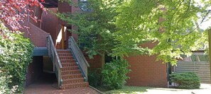 Unclassified image, 2 of 23, button