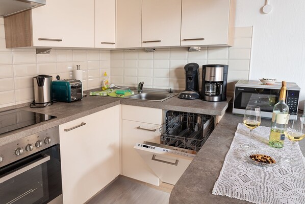 Fridge, microwave, oven, dishwasher