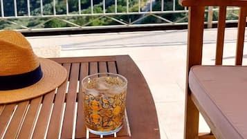 Room | Terrace/patio