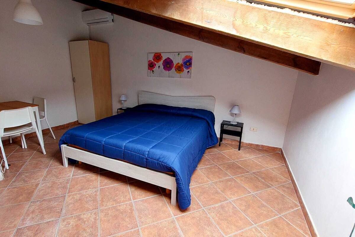Habitación | 1 dormitorio y ropa de cama