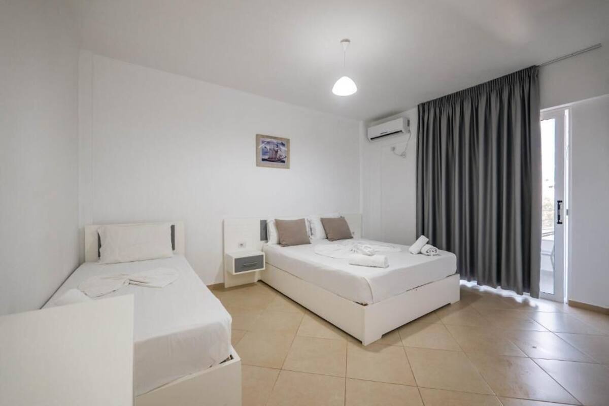 Soundproofing, WiFi (free), bed sheets